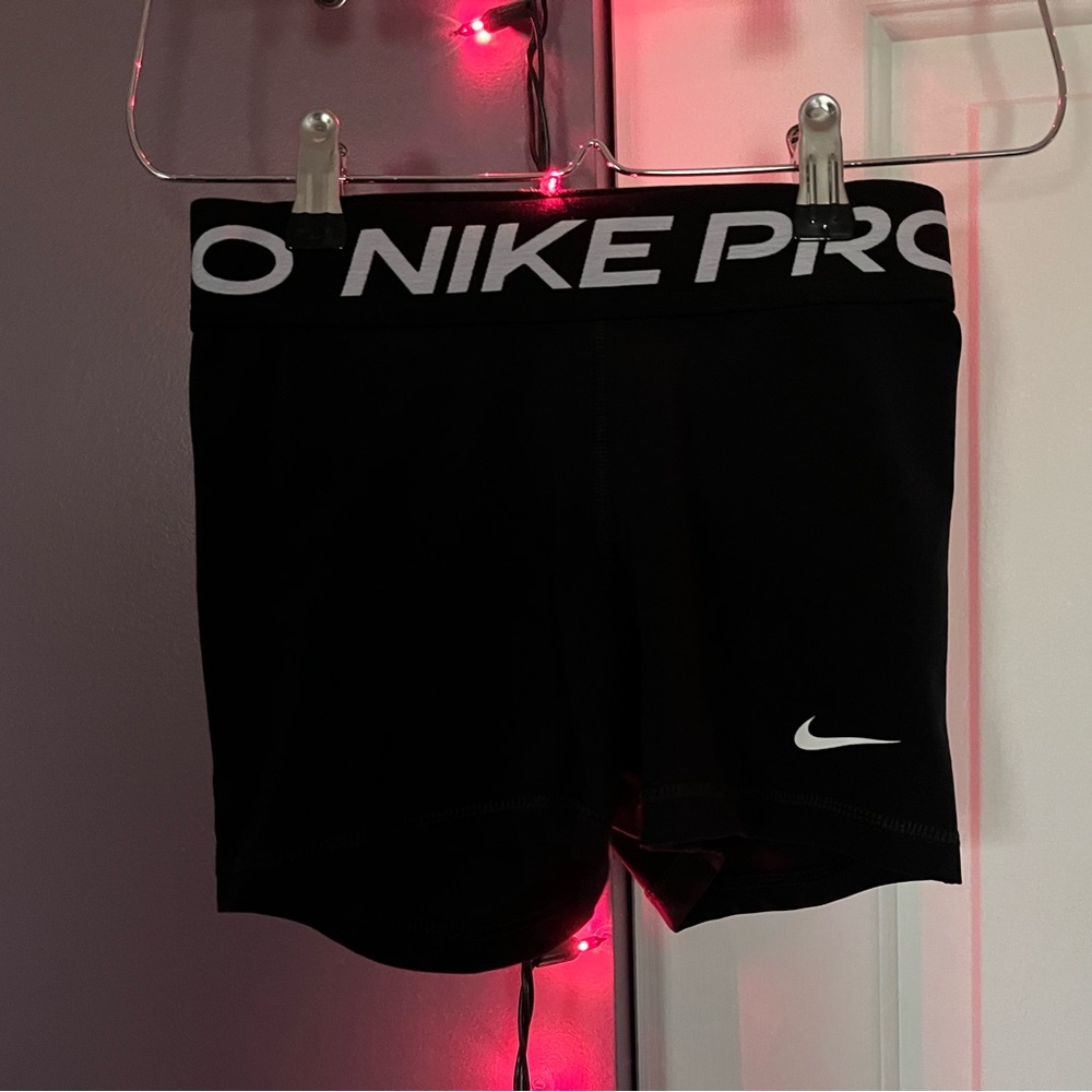 Nike Pros in Black
